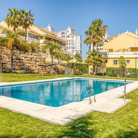 Hanami Puerto Alto Pa 4-12 Apartment Estepona