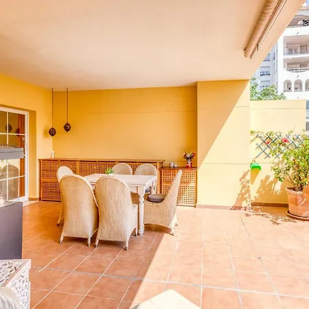 Hanami Puerto Alto Pa 4-12 Apartment Estepona