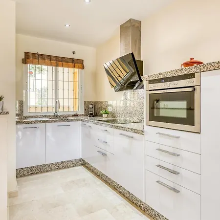 Hanami Puerto Alto Pa 4-12 Apartmán Estepona